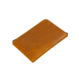 Retro brown crazy horse leather zipper wallet for men and women with vintage finish