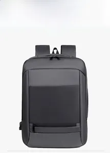 Vorderansicht grauer wasserabweisender Business-Laptop-Rucksack mit zweifarbigem Design