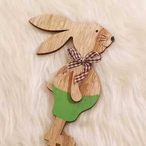 Coniglio di Pasqua in legno stile nordico con pittura verde e fiocco a scacchi