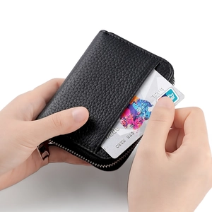 Mini portafoglio RFID in pelle martellata con cerniera e fessura esterna per carte