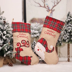 Weihnachtsstrümpfe Jute Kariert Weihnachtsmann Rentier Stickerei Hängende Geschenktüten Feiertagsdekoration Ornament