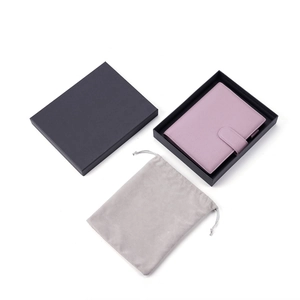 Funda de cuaderno en cuero lichi lila con caja de regalo y bolsa de protección