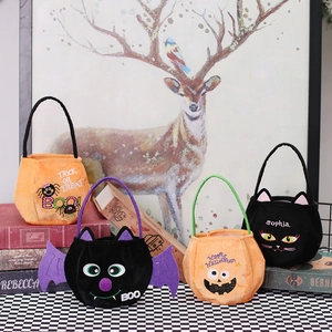 Halloween Plush Velvet Gift Bag Embroidered Bat Pumpkin Black Cat Spider Pattern Candy Bag For Kids Party Favors Goody Bag