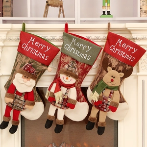 Calze Di Natale Grandi Sacchetti Regalo Bambole 3D Babbo Natale Pupazzo Di Neve Renna Tessuto Non Tessuto Peluche Maglia Decor