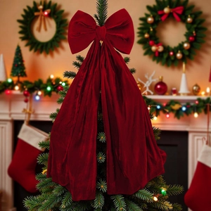 Grand nœud en velours bordeaux pour décoration de sapin de Noël en intérieur chaleureux