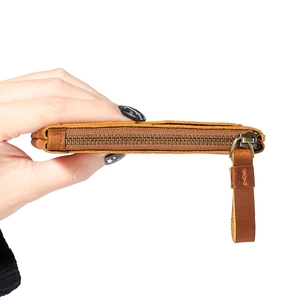 Slim crazy horse leather coin purse with vintage zipper in brown for men and women