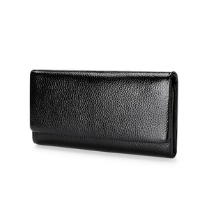 Portefeuille long en cuir de vachette grainé noir pour femme avec fermeture à rabat