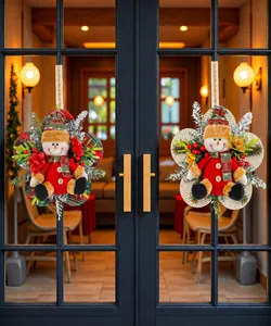 Couronnes de porte de Noël avec bonhommes de neige en peluche pour décoration festive de maison