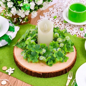 Ghirlanda di candele quadrifoglio San Patrizio con candela LED su vassoio