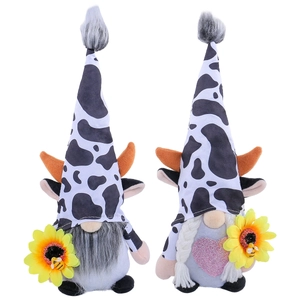 Lot de deux gnomes décoratifs à motif vache avec tournesols et cornes de fête