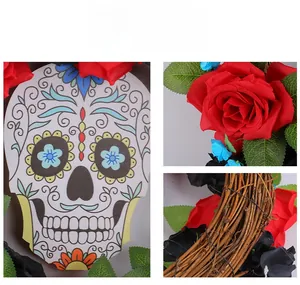 Dettagli dell'ornamento teschio di zucchero con rose rosse e base ghirlanda in rattan