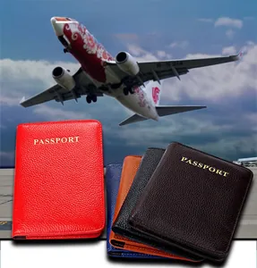 Protège-passeport en cuir véritable grainé avec fentes pour cartes de crédit