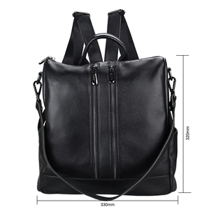 Vue avant sac à dos en cuir noir grainé avec double zip et dimensions 330x320mm