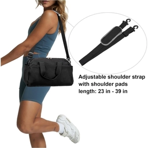 Adjustable shoulder strap of black fitness bag ranging from 23 to 39 inches with padding
