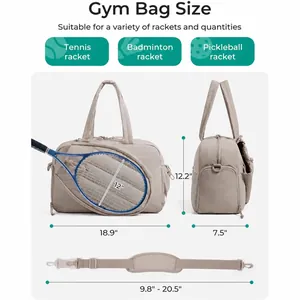 Guía de tallas para bolso de tenis beige con medidas del compartimento y correa ajustable