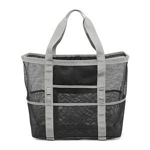 Détails du sac de plage en maille de grande capacité avec poches extérieures de rangement