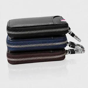 Estuches de cuero para llaves en negro, azul y marrón con clips metálicos resistentes