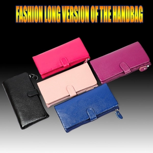 Detail of multi-color RFID genuine leather women wallets with pebbled texture and metal zipper