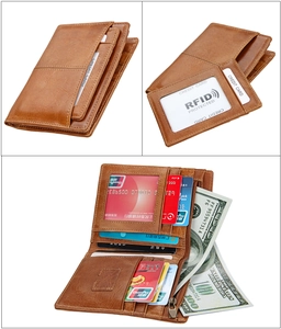 Détail du portefeuille vintage en cuir marron avec protection RFID et porte-cartes