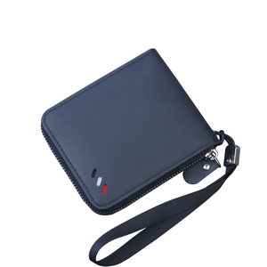 Portefeuille zippé noir pour homme avec bande tricolore et dragonne amovible chic
