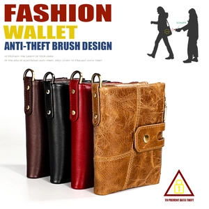 Portefeuilles RFID pour hommes en plusieurs couleurs avec chaîne et bouton pression