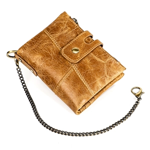 Portefeuille homme en cuir vintage marron avec protection RFID et chaîne en métal