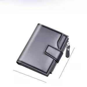 Vertical black leather wallet for men with precise dimensions 12cm x 9.2cm x 1.8cm