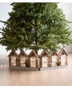 Clôture de sapin de Noël en bois illuminée avec maisons lumineuses et éclairage LED