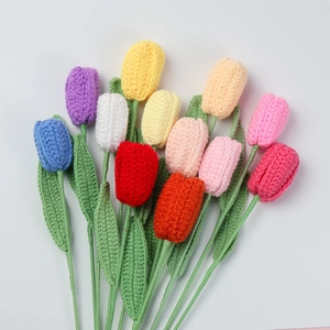 Handgefertigte Häkel Tulpe Garn Gestrickte Blume Für Zuhause Hochzeit Dekoration Geschenk Realistische Künstliche Blume Stiel