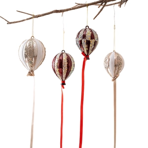 Lot de 4 boules de Noël en forme de montgolfières pailletées bordeaux et champagne