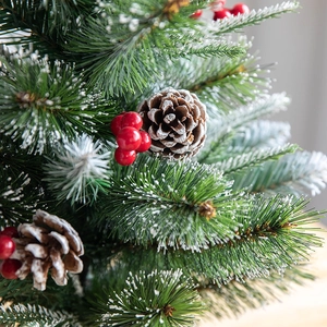 60/90cm tabletop Christmas tree with pine needles, red berries, cones and snow flocking