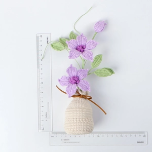 Handmade crochet purple tulip potted plant detail showing 18cm height with measurement scales