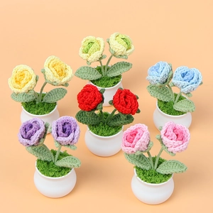 Handmade Crochet Rose Potted Plant Yarn Artificial Flower Desktop Ornament Home Office Decoration Valentine Gift