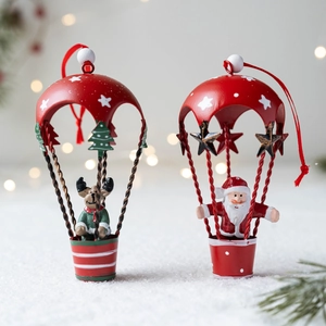 Christmas Hot Air Balloon Hanging Ornaments Santa Reindeer Snowman Iron Resin Pendants Holiday Tree Decor Window Layout Props