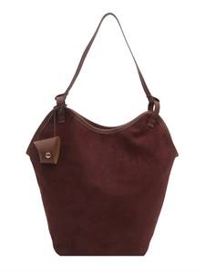 Sac seau rétro en daim bordeaux avec finitions cuir et bandoulière large