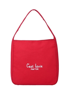 Sac fourre-tout en toile rouge avec imprimé C'est lavie et lettrage PAN'TOR de style minimaliste