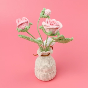 Handgefertigte Gehäkelte Rose Blumenverzierung In Gestrickter Vase Für Heimdeko Muttertagsgeschenk Pastorales Garn Blumen Topfdeko