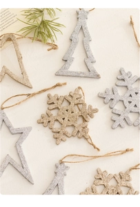Décorations de Noël pailletées or et argent en forme d'étoile, de flocon et de sapin avec ficelle