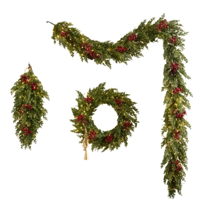 Set de couronne de Noël avec baies rouges pommes de pin et cloches dorées sur guirlande LED