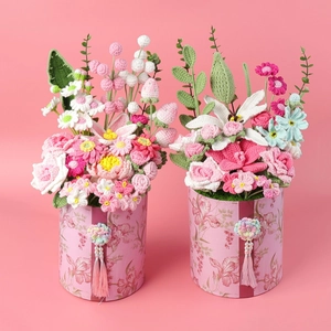Flores De Ganchillo Hechas A Mano Arreglo Floral Artificial De Lana Cubo De Regalo Decoración Hogar Borla Rosa Lirio Peonía