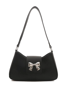 Sac à bandoulière noir élégant avec boucle nœud en argent au design épuré et moderne