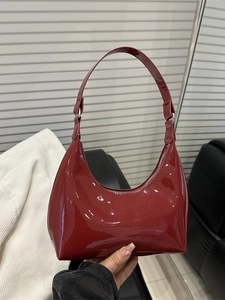 Vintage Patent Leather Underarm Hobo Bag Glossy PU Half Moon Shoulder Purse For Women Stylish Versatile