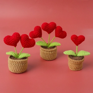 Handmade knitted heart potted plant centerpiece for desktop decor and gifts