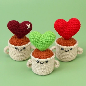 Handgefertigte Gehäkelte Herz Topfpflanze Strick Amigurumi Blumentopf Schreibtisch Deko Heilungsstil Heim Büro Ornament Geschenk