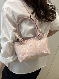 Pink lace bucket bag with 3D butterfly floral appliques for chic summer fashion