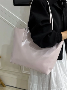 Minimalistische lavendelkleurige shopper met grote capaciteit voor dagelijks gebruik