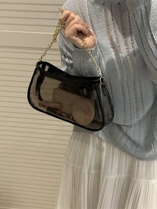 Modische transparente PVC-Schultertasche in Rauchgrau mit goldener Kette für Damen