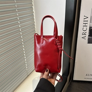 Mini Sac Fourre-tout en Simili Cuir Brillant pour Femmes Minimaliste Carré Vertical Sac à Épaule Avec Détail de Nœud Mode Couleur Unie Bandoulière