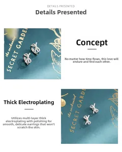 Détail de boucles d'oreilles nœud en argent avec zircons et placage poli de luxe