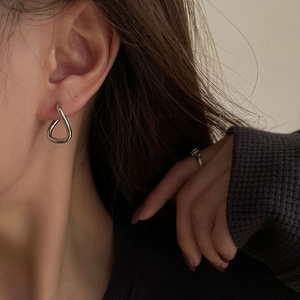 Irregular Twisted Geometric Hoop Earrings For Women Minimalist Copper Jewelry With Silver Plated Finish Aesthetic Style